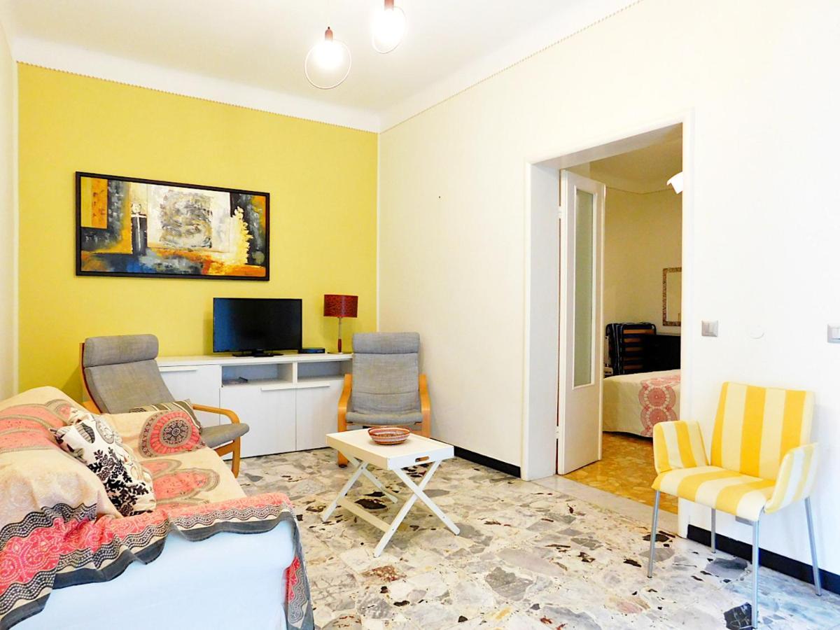 Villa Unifamiliare Con Posto Auto! 레반토 외부 사진